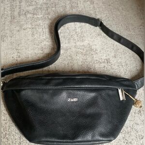Black Zwei bag